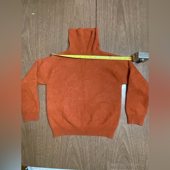 Charter Club 100% Cashmere RustTurtleneck Sweater - Picture 4 of 8
